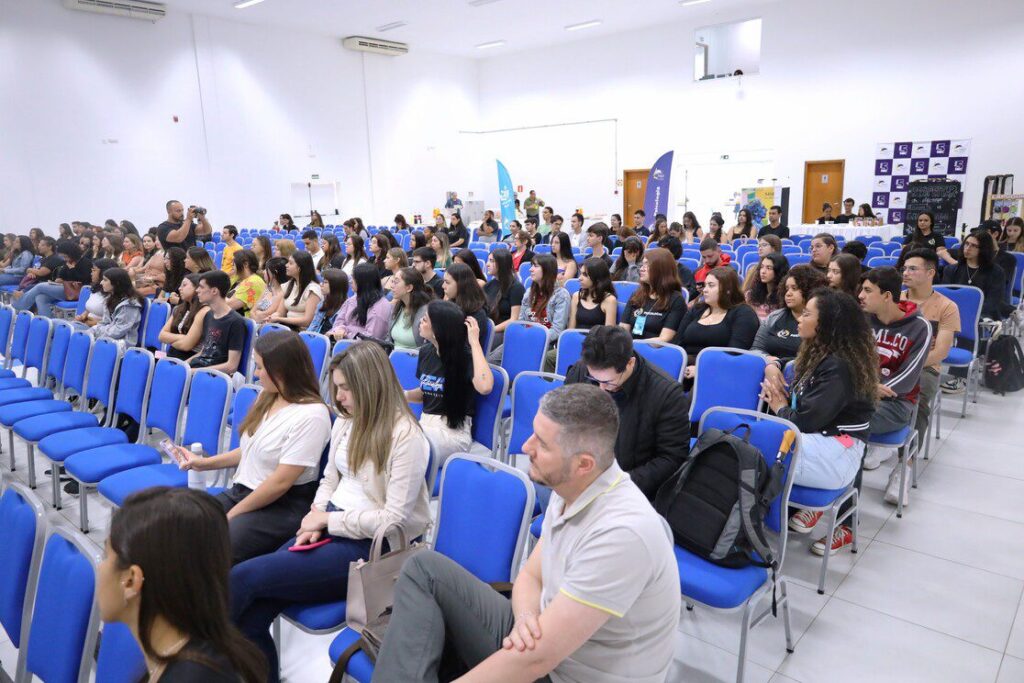 1. 3. Abertura psi