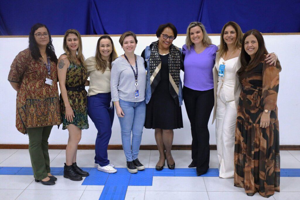 1. 8. Abertura psi