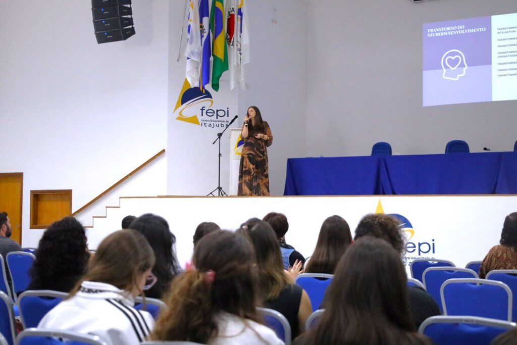 2. 0. Abertura psi