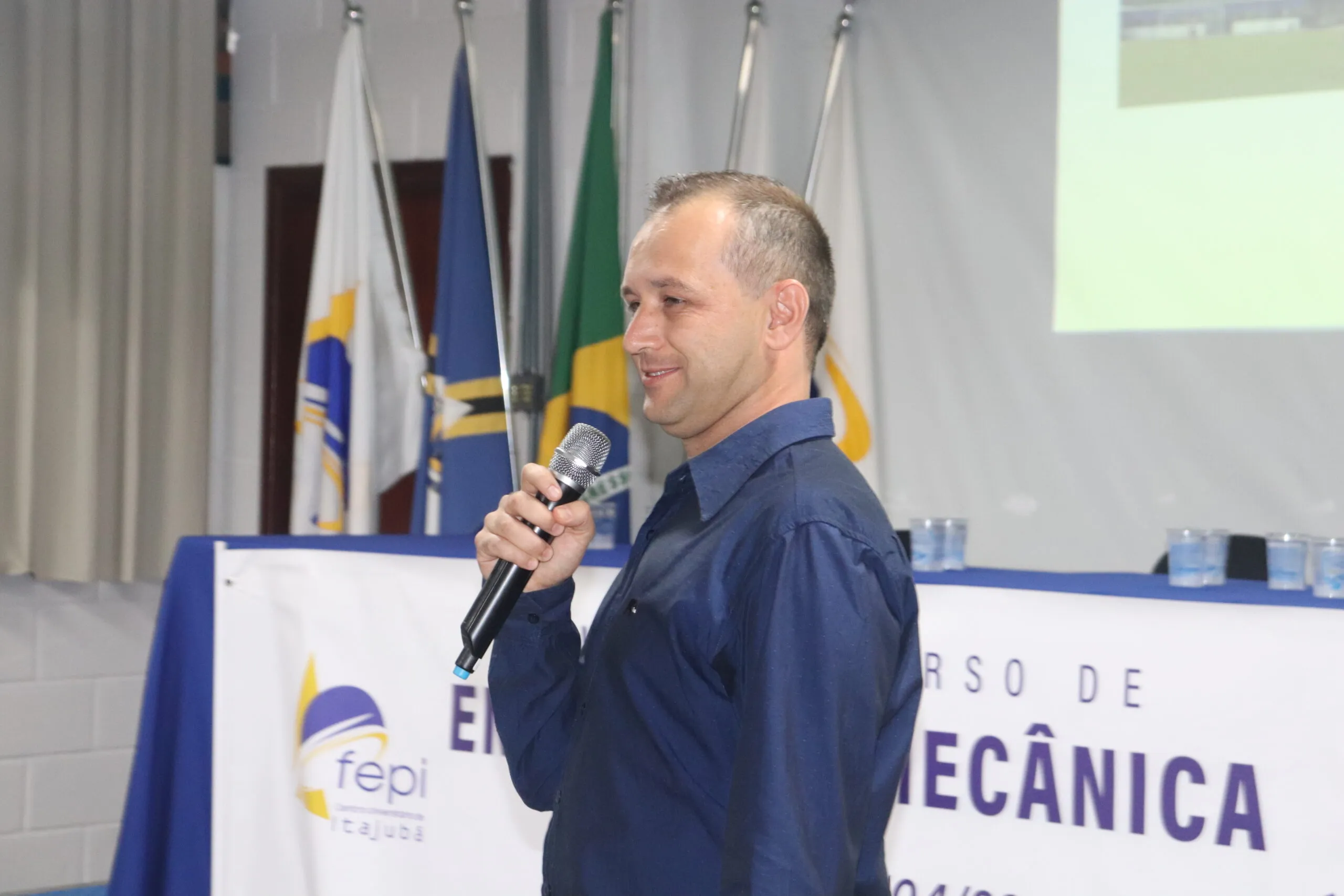 Curso Engenharia Mecânica no Sul de Minas 10