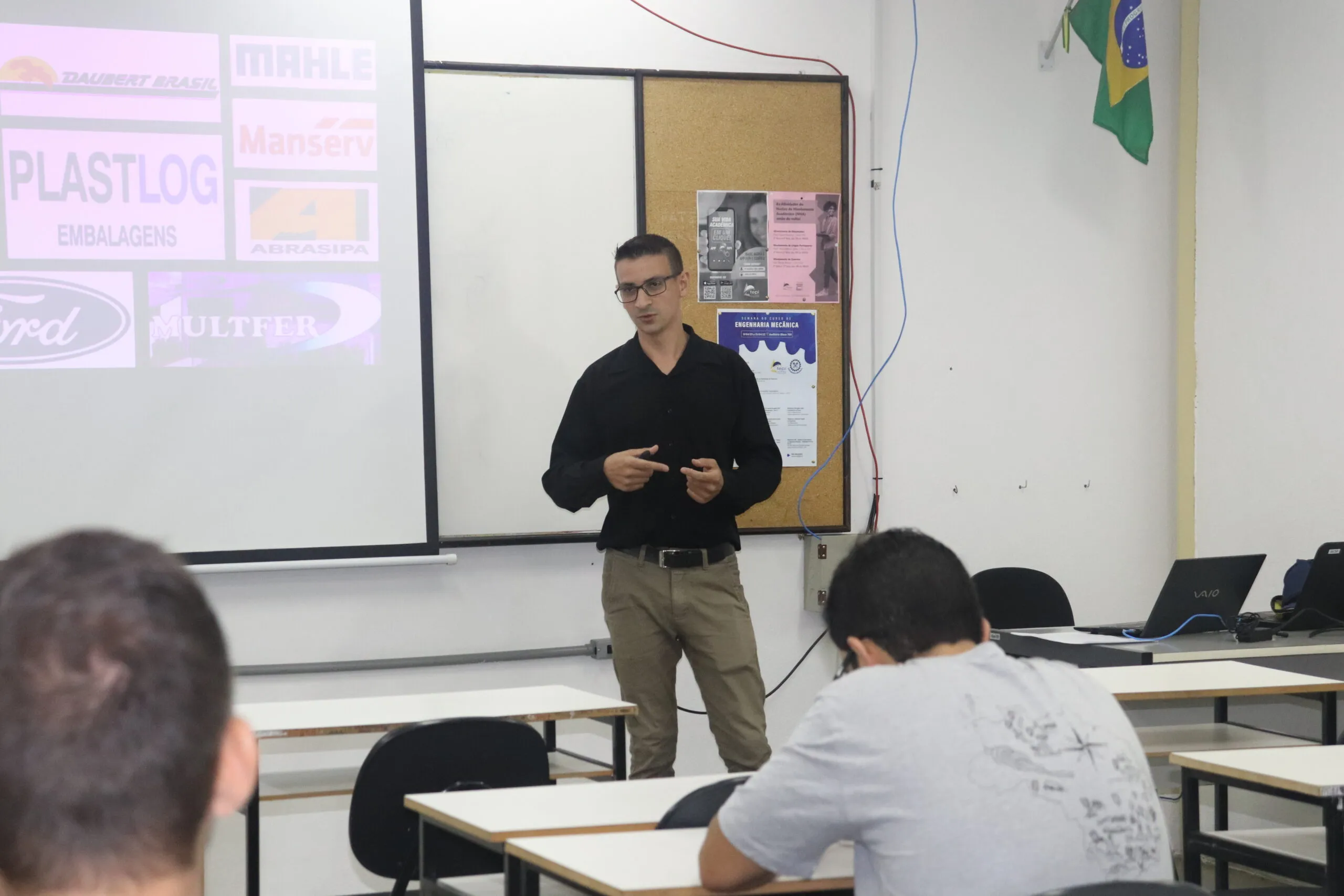 Curso Engenharia Mecânica no Sul de Minas 12